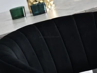 Krzesło MALE CZARNE z weluru glamour ze złotym stelażem - stylowe przeszycia